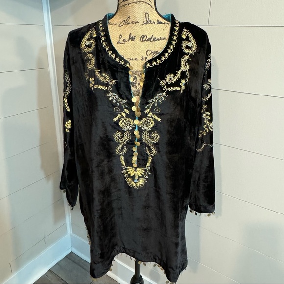 Soft Surroundings Black Crushed Velvet Embroidered Tunic Top - Large - Picture 1 of 9